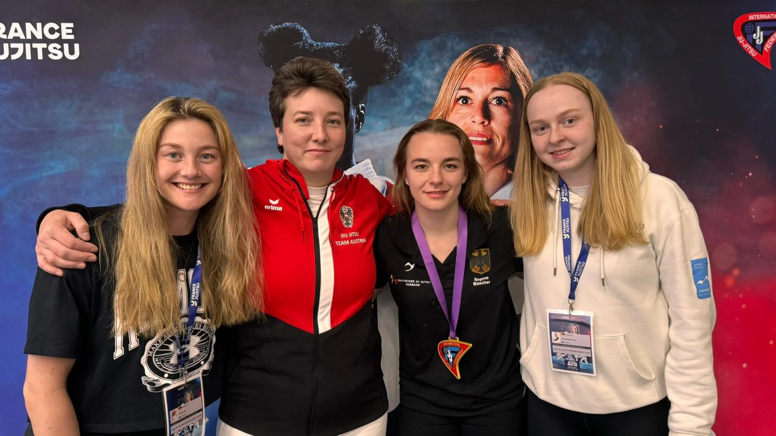  (v l.n.r.:) Lissy Steils, Bianca Feichtlbauer, Sophie Büscher und Melina Fredlmeier