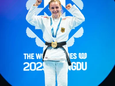 Sophie Büscher holte sich bei den World Games in Chengdu die Goldmedaille in der Klasse Fighting Women, -57 kg.
